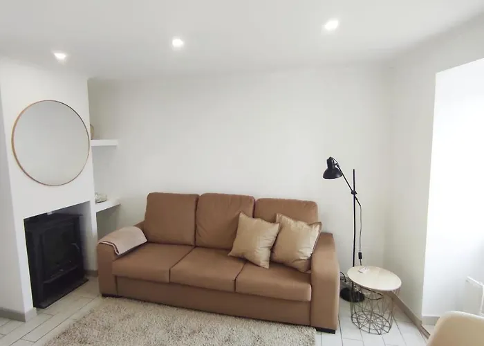 Lemon Tree House - Courtyard Garden With Views Appartement *